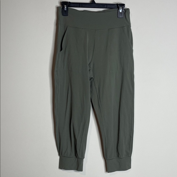 Lululemon | Women’s Align Jogger Crop *23 Size 8 - Picture 2 of 8